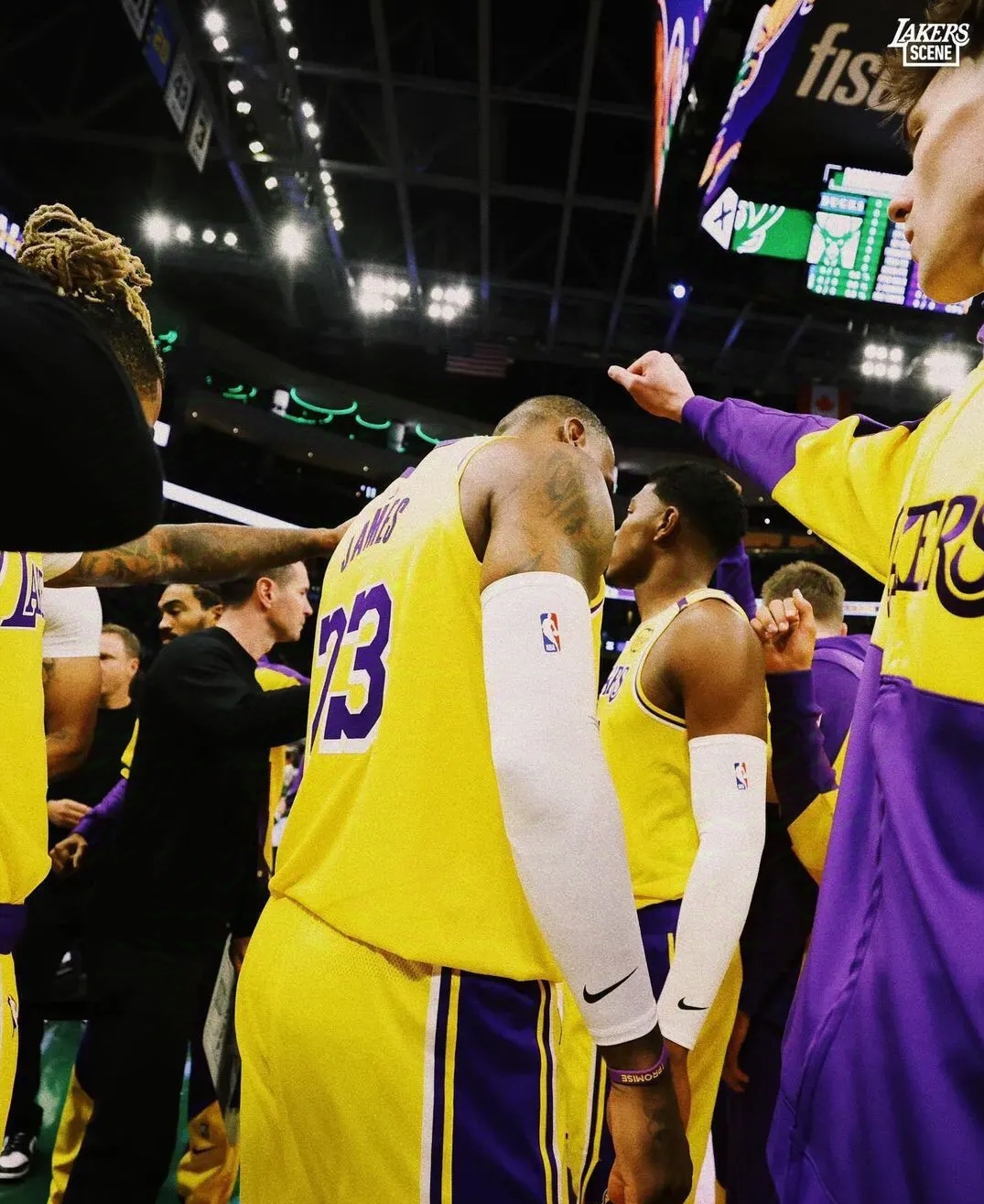 爱游戏体育-持续失利引发热议！，詹姆斯在德国队比赛中比赛局势复杂比赛高潮迭起的简单介绍