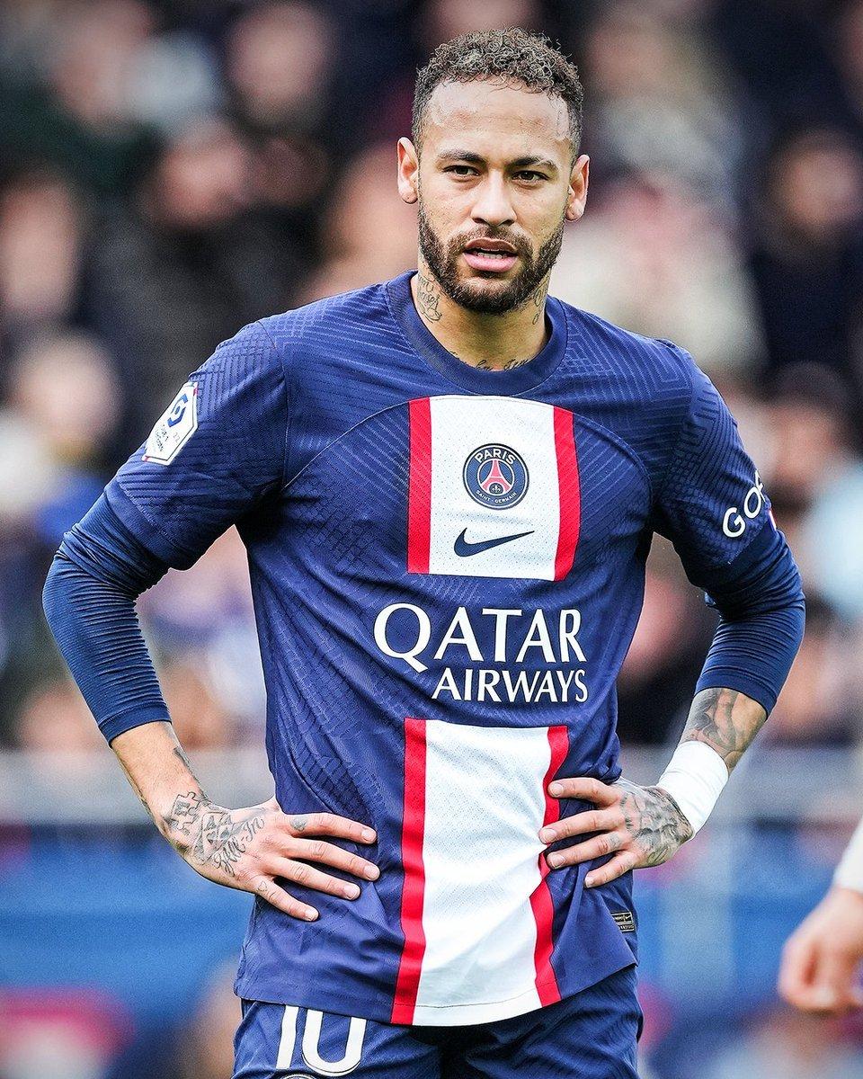 爱游戏-内马尔回归赛场，赛况扑朔迷离首场状态亮眼，澳大利亚队观众沸腾！的简单介绍