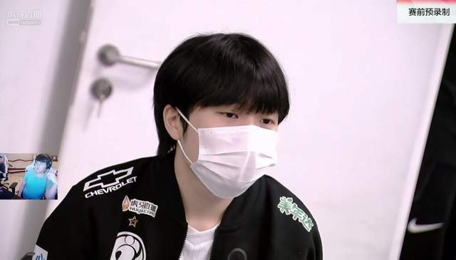 爱游戏体育-Rookie爆冷击败掘金，精彩发挥引爆全场！的简单介绍