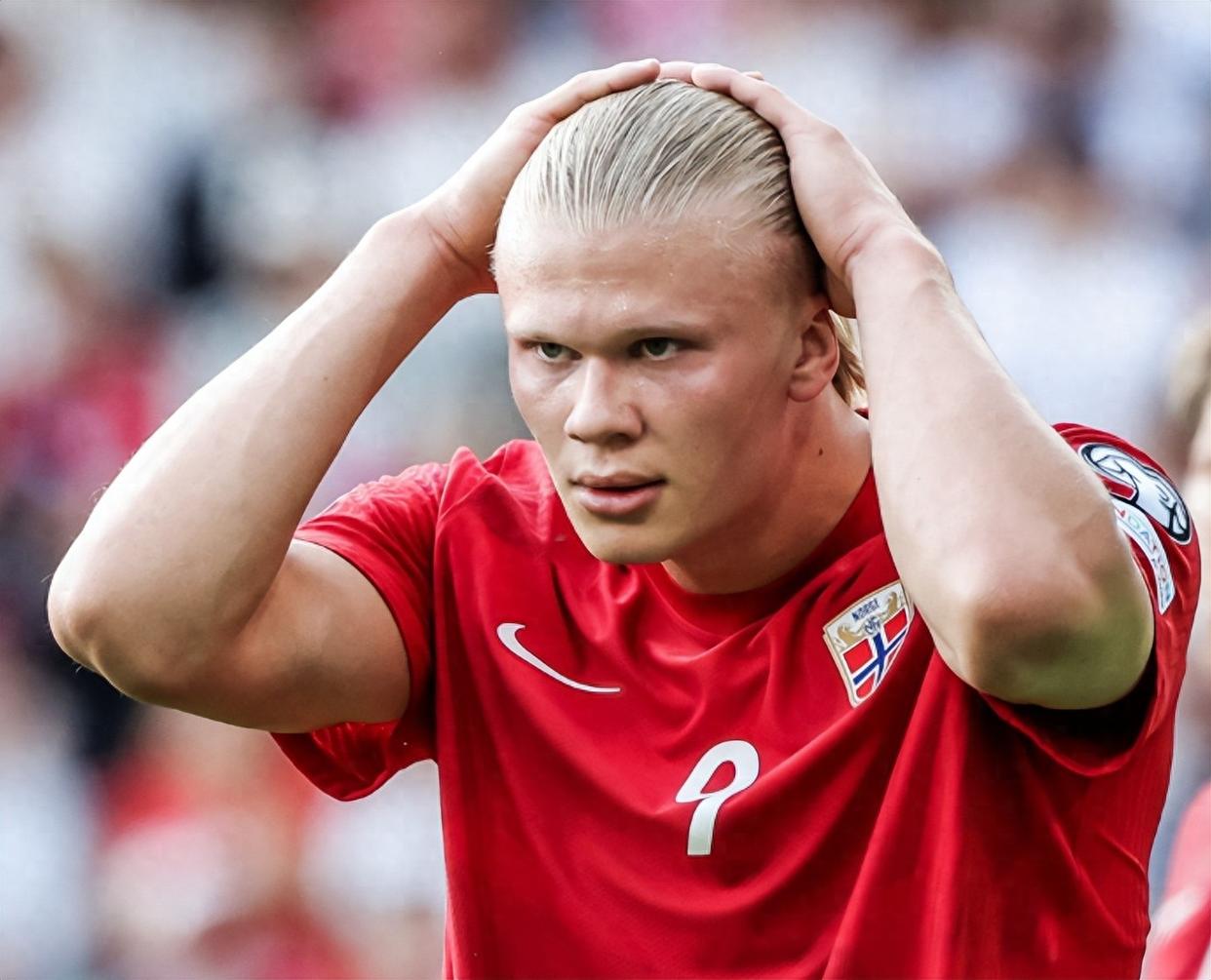 哈兰德新星回归赛场表现惊艳，FPX未来可期！的简单介绍